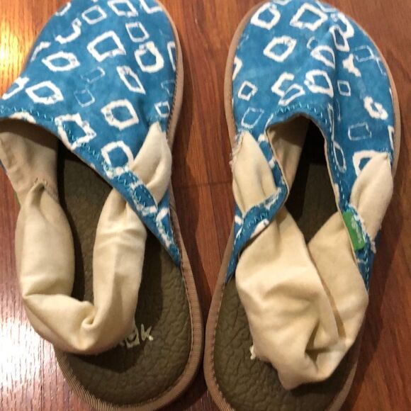NEW Sanuk Turquoise and beige espadrille style sandals, size 7 - Picture 6 of 6